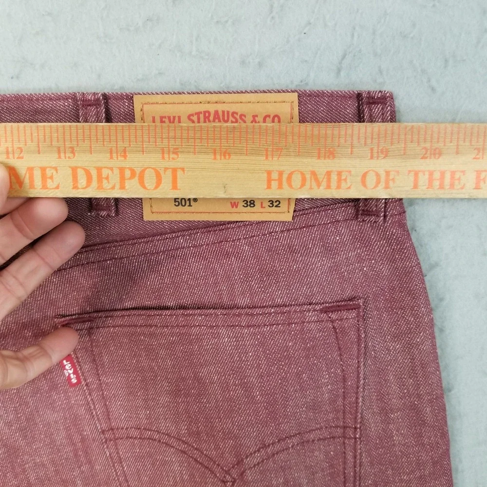 Levis Jeans Mens 38x32 Burgundy 501 Original Fit White Oak Cone Denim 00501-2130